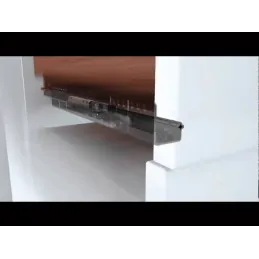 Skriveni djelomični izvlačivač QUADRO 25 s prigušivanjem i držačima / 25kg