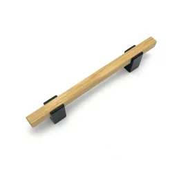 Drvena ručka ALVEA / Lakirani hrast