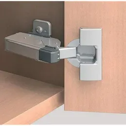 Adapter BLUMOTION s prigušivanjem za polupreklopne spojnice