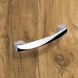 Ručkica VEGUS / Sjajni krom