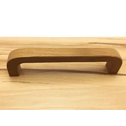 Drvena ručkica MIA / Lakirana jela