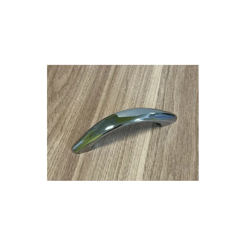 Plastična ručka TERRA / Sjajni krom