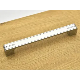 Ručka ASTRO / Sjajni krom - nehrđajući čelik