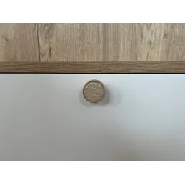 Drvena ručkica knopka ARSIA / Buk - bež trokuti