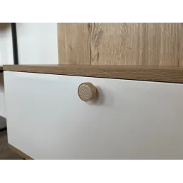 Drvena ručkica knopka ARSIA / Buk - bež trokuti