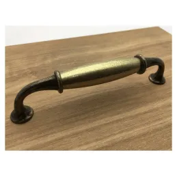 Ručka VIGO / Starozlatna