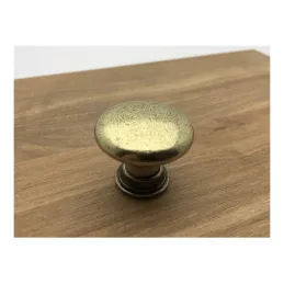 Ručka gumb VIGO / Staro zlatna