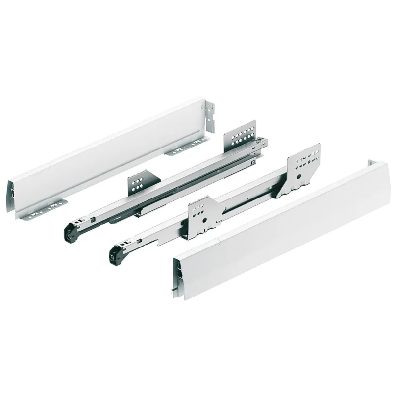 Utičnica s bočnom stranicom MATRIX BOX P 92 mm / Bijela