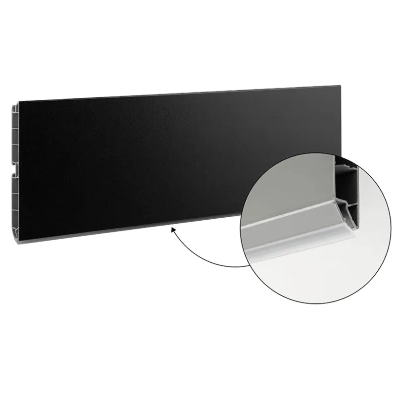 Plastična kuhinjska sokla / Crna mat