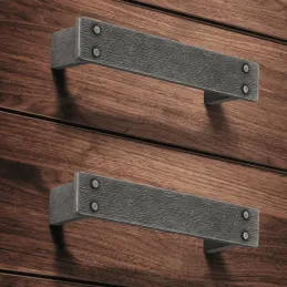 Ručka INDIA / Svijetlo željezo