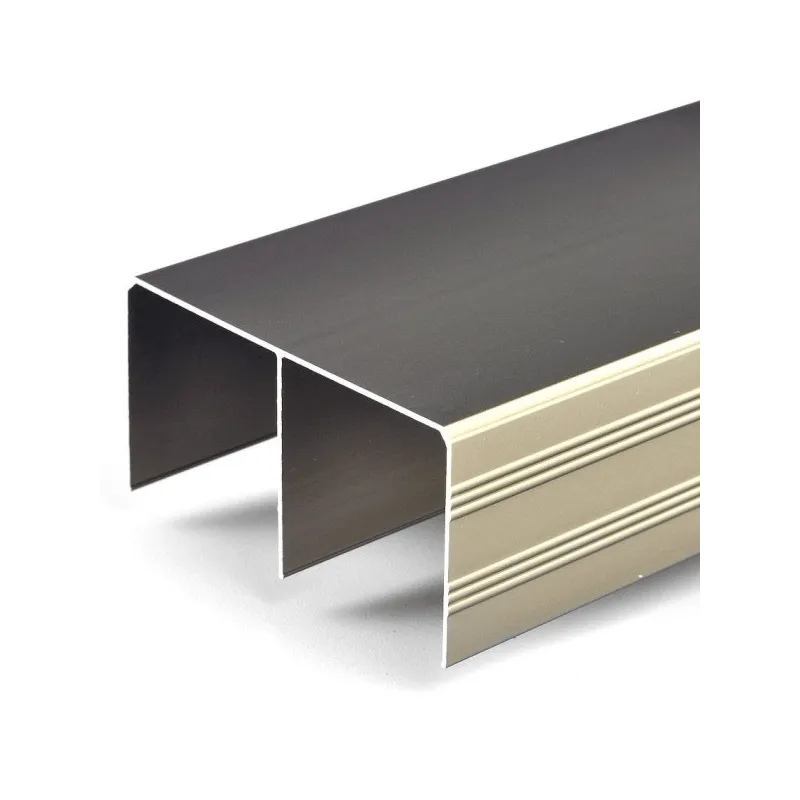 Gornja dvostruka tračnica 8844 / Šampanjac