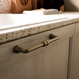 Ručka VEGA / Staromjed