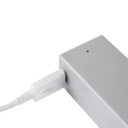 Vješalica s LED svjetlom CESAR / Aluminij