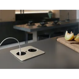 Električna utičnica Twist square 1x 230V + USB A-C / Nehrđajući čelik