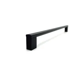 Ručka PUERTO / Crna mat