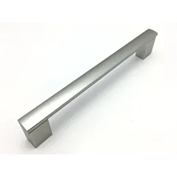 Ručka PUERTO / Imitacija nehrđajućeg čelika