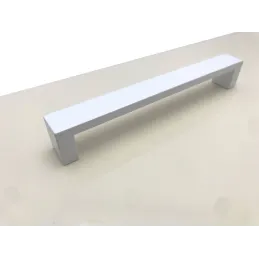 Úchytka MONICA / Bijela mat