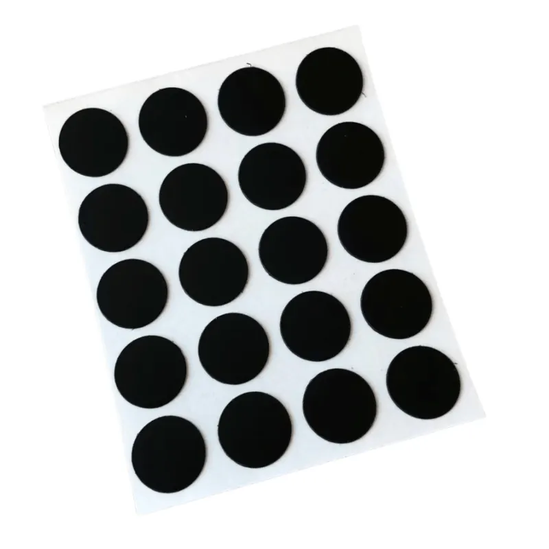 Samoljepljivi poklopac / Crna U999