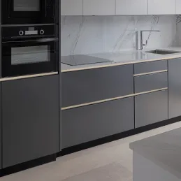 Profil ručke za vrata GOLA - L / Brušeno zlatna