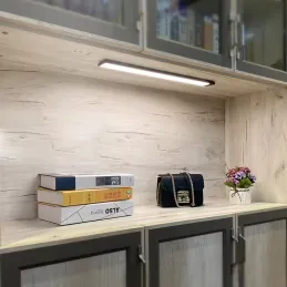 LED svjetlo ispod ormarića sa senzorom YASMINE / Crna mat