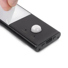 LED svjetlo ispod ormarića s senzorom pokreta KRAUS / Crna mat