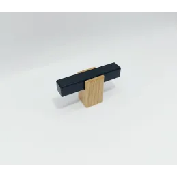 Drvena ručkica knopka LEO / Crna - prirodni buk