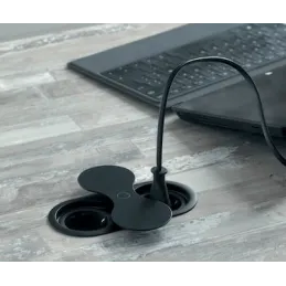 Unutarnja utičnica SWING SCHUKO 2 x 230 V / Crna mat