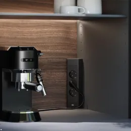 Unutarnja utičnica Bachmann Casia 2 FRENCH 3x 230V / Crna mat