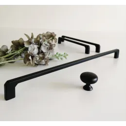 Ručka BIANCA / Crna mat