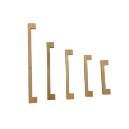 Drvena ručkica NOLA / Lakirani hrast