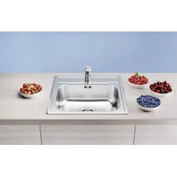 Set Blanco Nehrđajući sudoper DANA 6 + Slavina MILA / Sjajni krom