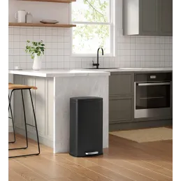 Kanta za otpatke STING s pedalom 30L / Crna mat