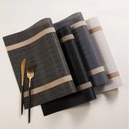 Podložak za stol MINI GENIA 300 x 450 mm / Crno-zlatna