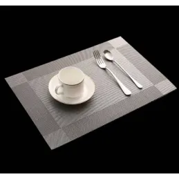 Podmetač za stol STRGENIA 300 x 450 mm / Srebrna