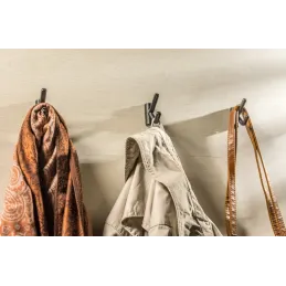 Vješalica VIDOX / Crna mat