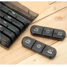 Ekskluzivni organizator i dozirnik za lijekove MEDICAL / Crna