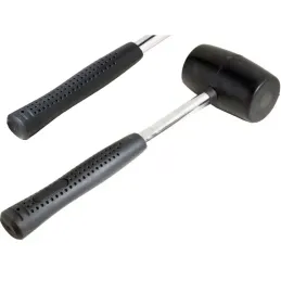 Gumeni čekić / Crna