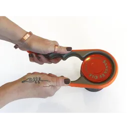 Univerzalni otvarač za staklenke za zimnicu 4u1