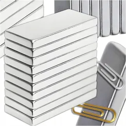 Set od 10 komada visoko-opterećujućih zidnih magneta QUADRA / Krom