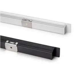 Krajni utikač s napojnim kabelom 1,5m za profil PYXIS / Crna