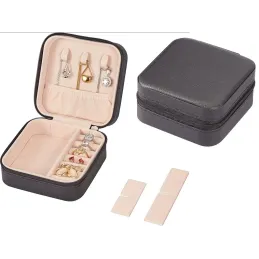 Putna kutijica za nakit MIKAELA / Crna