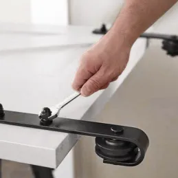 Set za klizna vrata INDUSTRIA SIMPLE 2m / bez prigušivanja