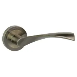 Rozetna kvaka GALAXIA / Mjed patina