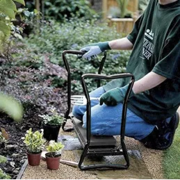 Vrtlarska radna klupa s alatom / Crna