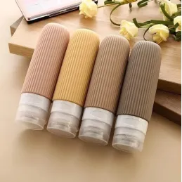 Putni set silikonskih bočica za kozmetiku EMPORA / Zlatna