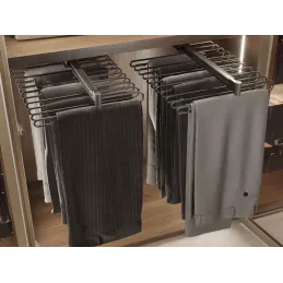 Izvlačiva vješalica za hlače ALMA / Titan