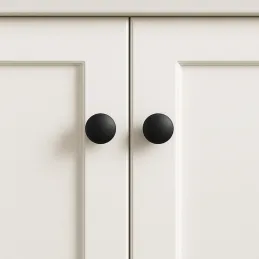 Set od 10 komada ručki LILIANA / Crna mat