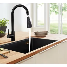 Perlator za slavinu s funkcijom tuša / Crni