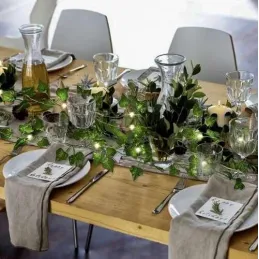 Umjetni bršljan s LED rasvjetom - 25 metara / Zelena