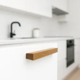 Drvena ručka VIRGINIA / Lakirani hrast